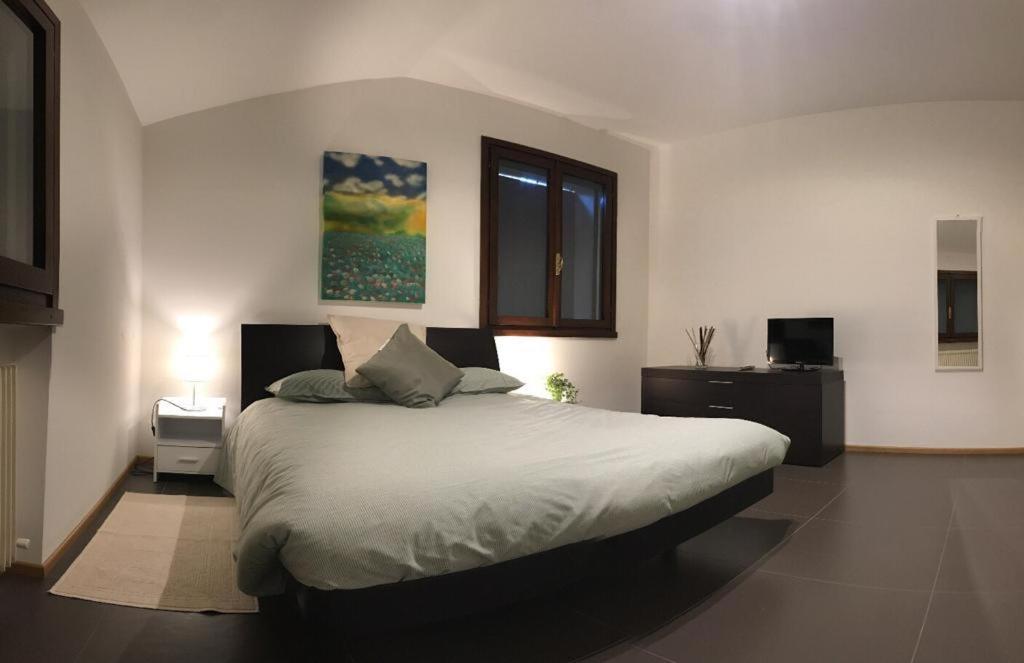 Nifty Intera Villa Con Piscina Relax, Idromassaggio E Sauna Muscletto Ngoại thất bức ảnh