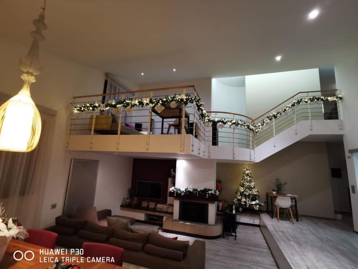 Nifty Intera Villa Con Piscina Relax, Idromassaggio E Sauna Muscletto Ngoại thất bức ảnh